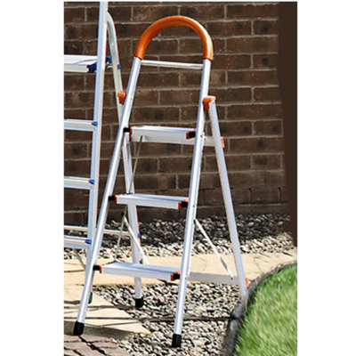 Hamble 3 Tread Wide Step Ladder With Soft Grip