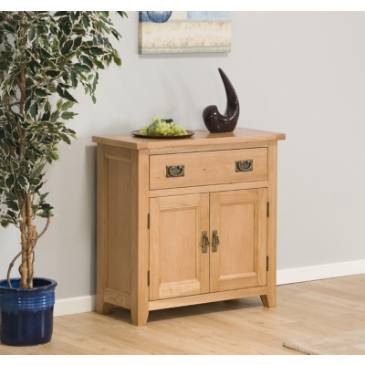 Stirling Oak Compact Sideboard DF04071