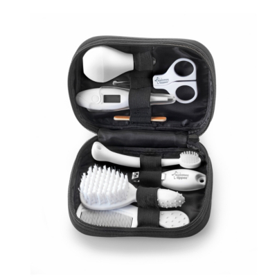 tommee tippee closer to nature Healthcare & Grooming Kit