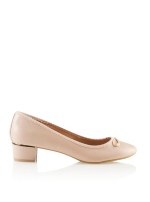 womens flat sandals size 8