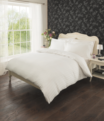 Luxury By Home Sateen Stripe Duvet Set 300 Thread Count White Double Bedding