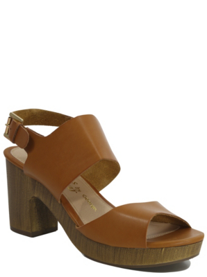 ivory closed toe pumps