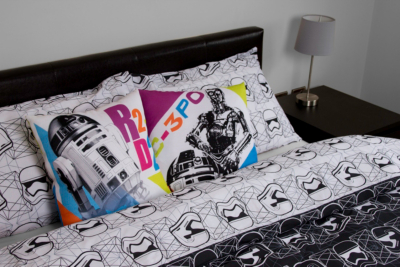Home Reversible Star Wars C3P0 & R2D2 Cushion 43cm x 43cm