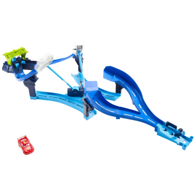 Disney Cars 2 Tokyo Spinout Track Set - V3615 V3615