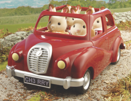 Sylvanian Families Red Saloon Car 4617