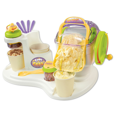 Character Options Ice Cream Parlour (8yrs )