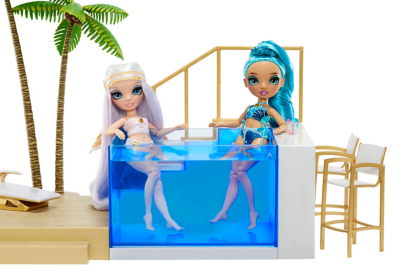 Rainbow High Color Change Pool & Beach Club Playset Toys & Character