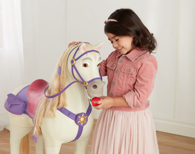 rapunzel toy horse