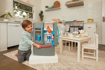 little tikes refrigerator