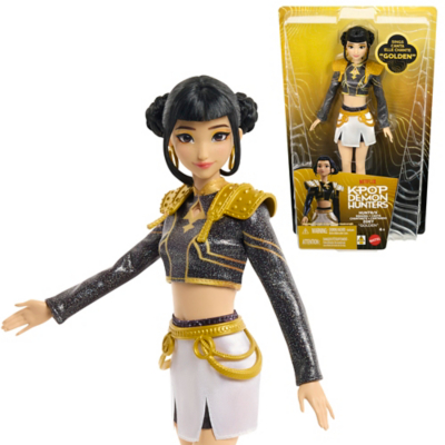 KPop Demon Hunters Zoey Huntrix Singing Doll Golden