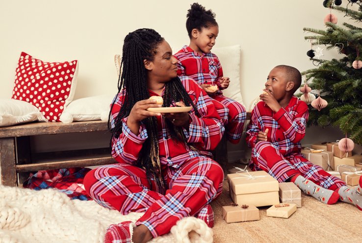 Cheap christmas best sale pyjamas family