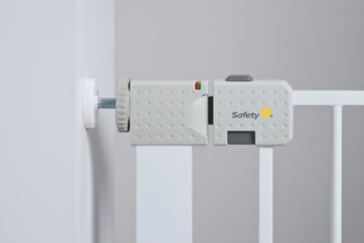 Safety 1st SecurTech Metal White Gate Baby