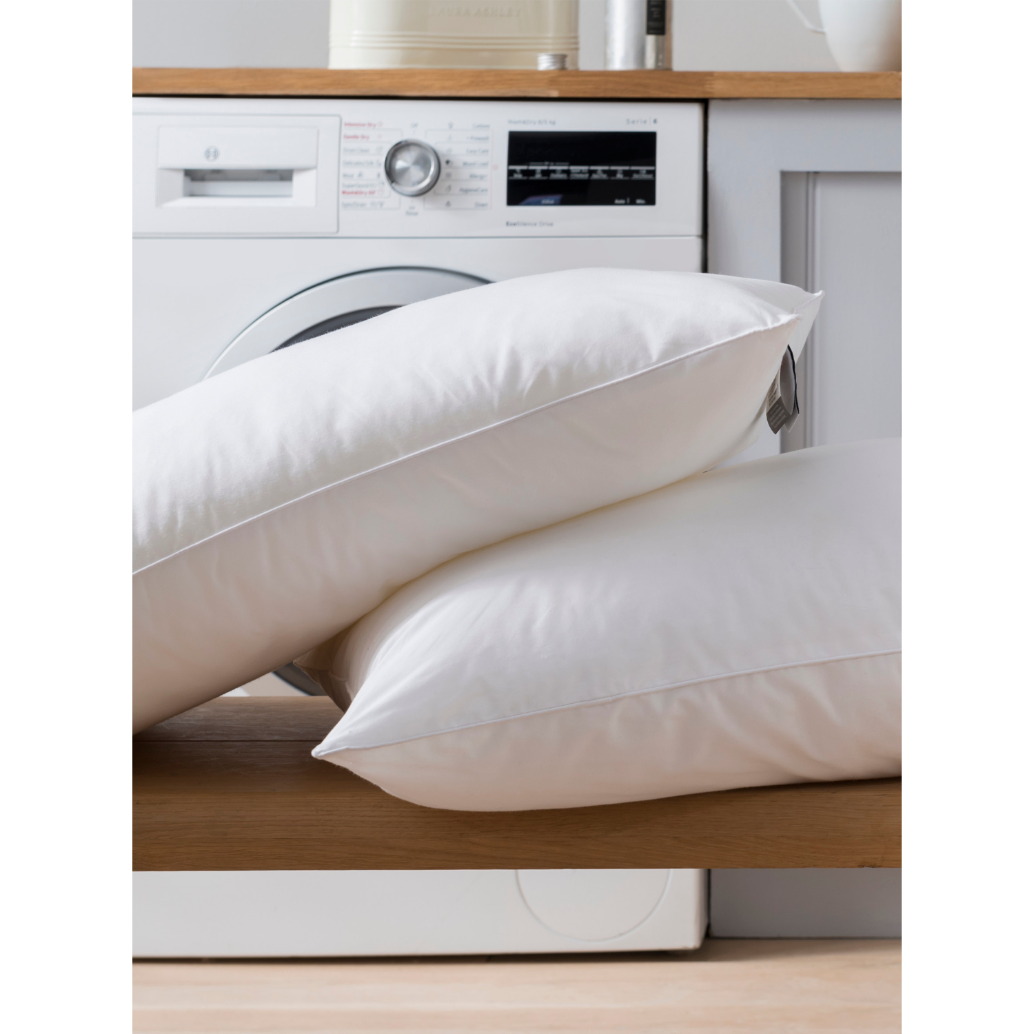 George White Fine Bedding Company Spundown Medium Support Pillow