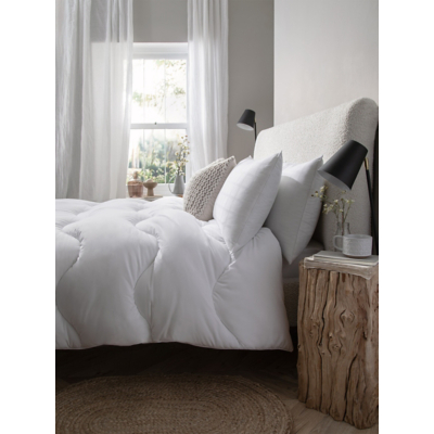 George Fine Bedding Company 10.5 Tog Allergy Defence Duvet - White