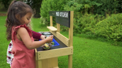 little chef mud kitchen