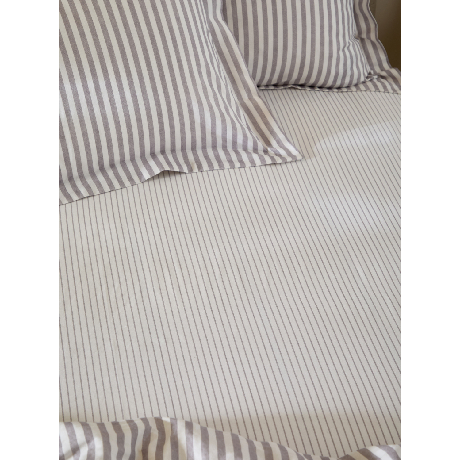 George Mauve Yard Hebden 100% Cotton Narrow Stripe Fitted Sheet