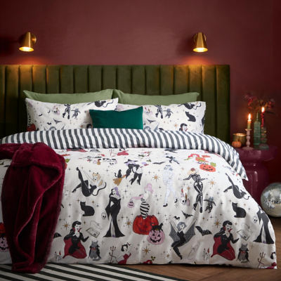 Furn Trick Or Treat Reversible Halloween Duvet Cover Set in White | Size: Double
