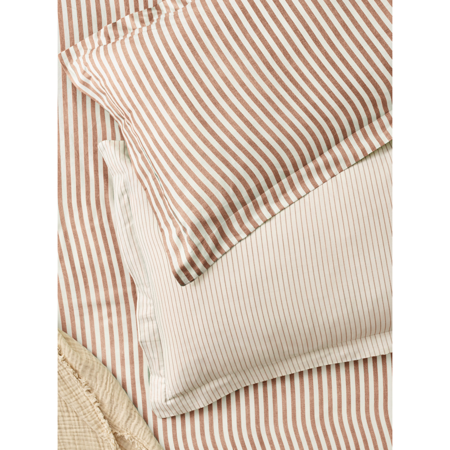 George Dark Brown Hebden Mélange Stripe 100% Cotton Pillowcase Pair