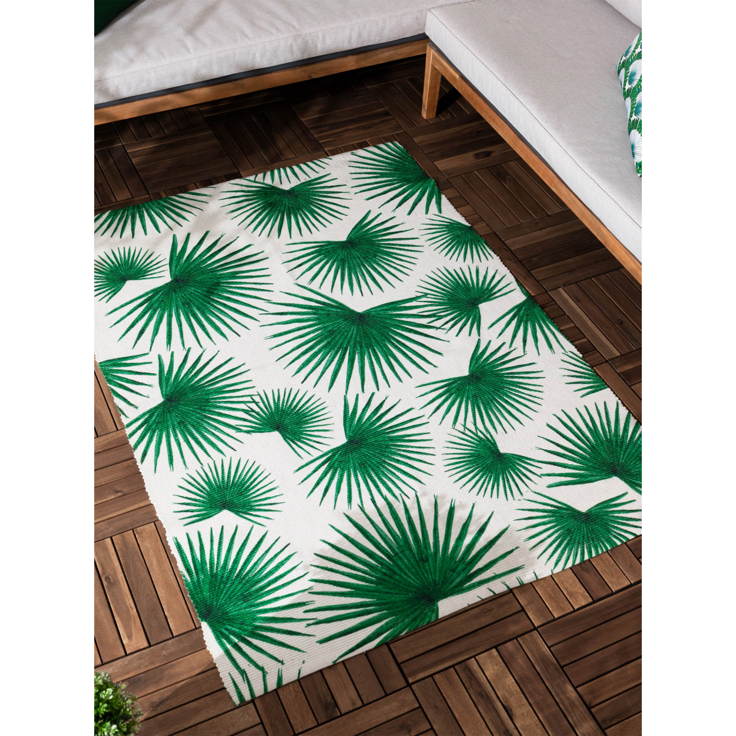 George Green & White Furn Agave Indoor & Outdoor Rug