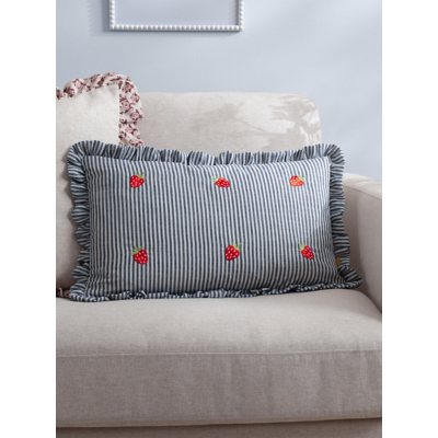 Furn. Les Fruites Embroidered Ruffle Filled Cushion Strawberries 30 X 50Cm, Pink