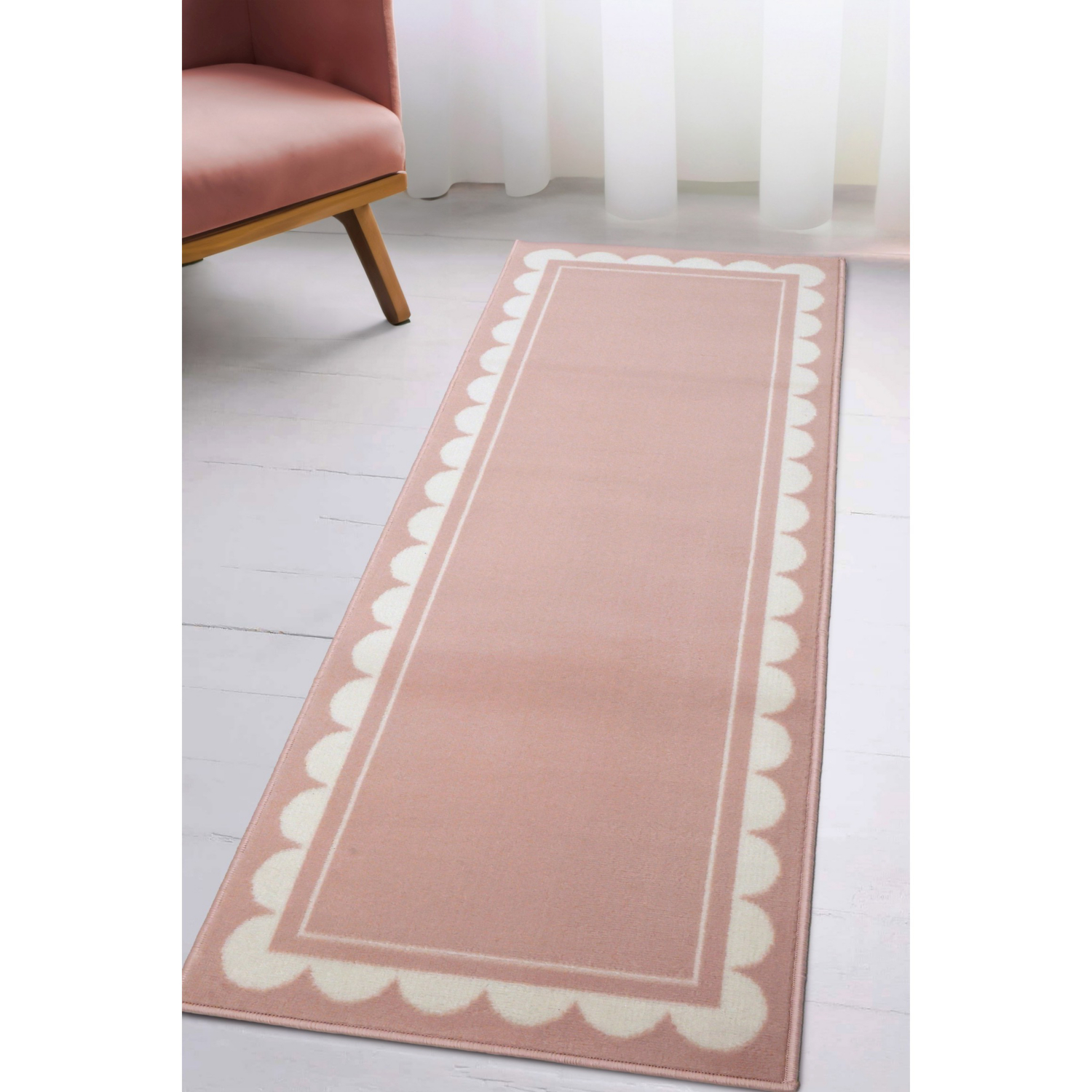 George Home Pink Maker Maestro Scallop Border Runner