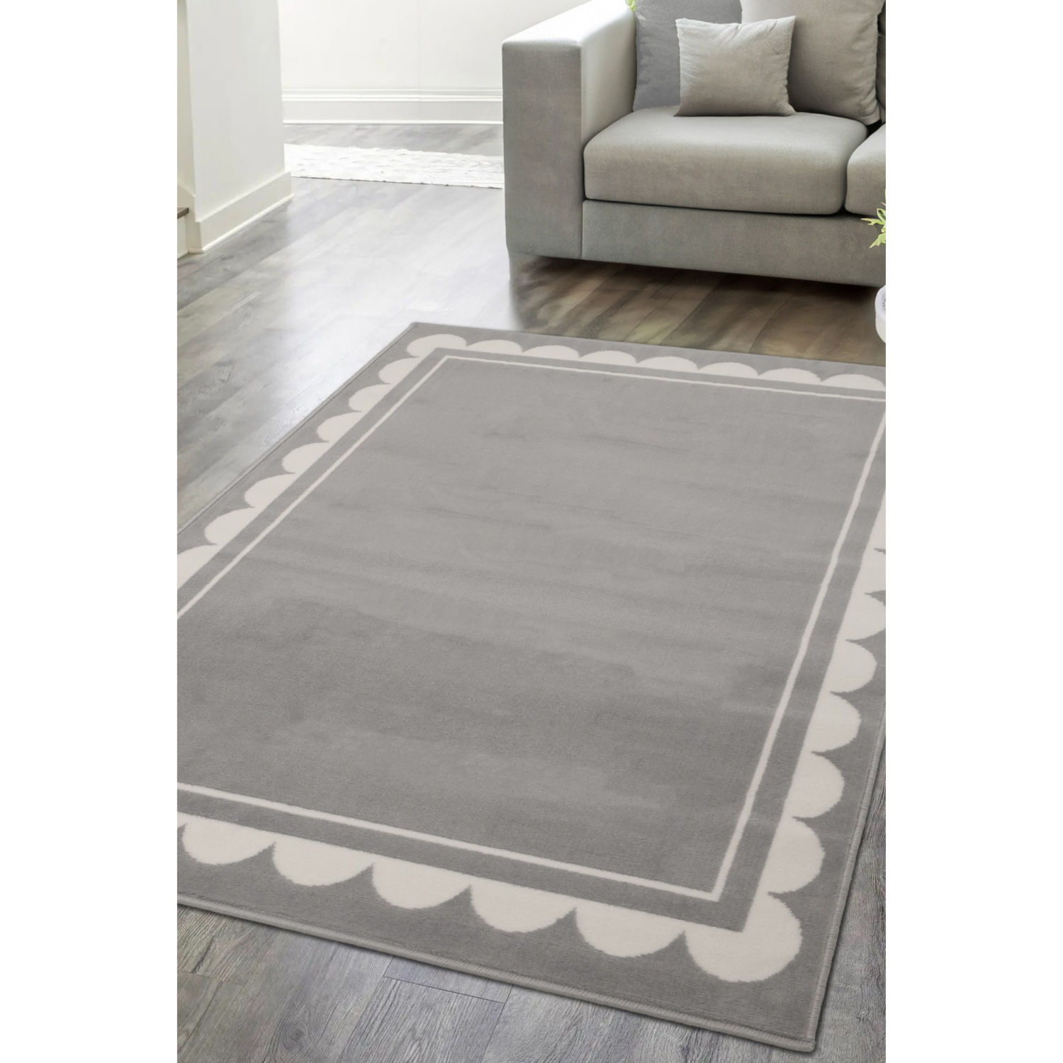 George Home Grey Maker Maestro Scallop Border Rug