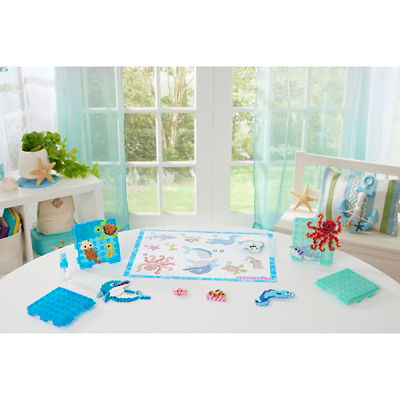 Ocean Splash Scene