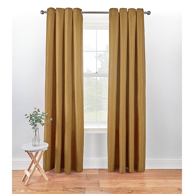 66 wide x 72 drop Manchester United FC Curtains