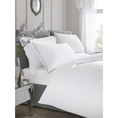White With Silver Contrast Piping 200 Thread Count 100% Cotton Duvet Set - Double / White