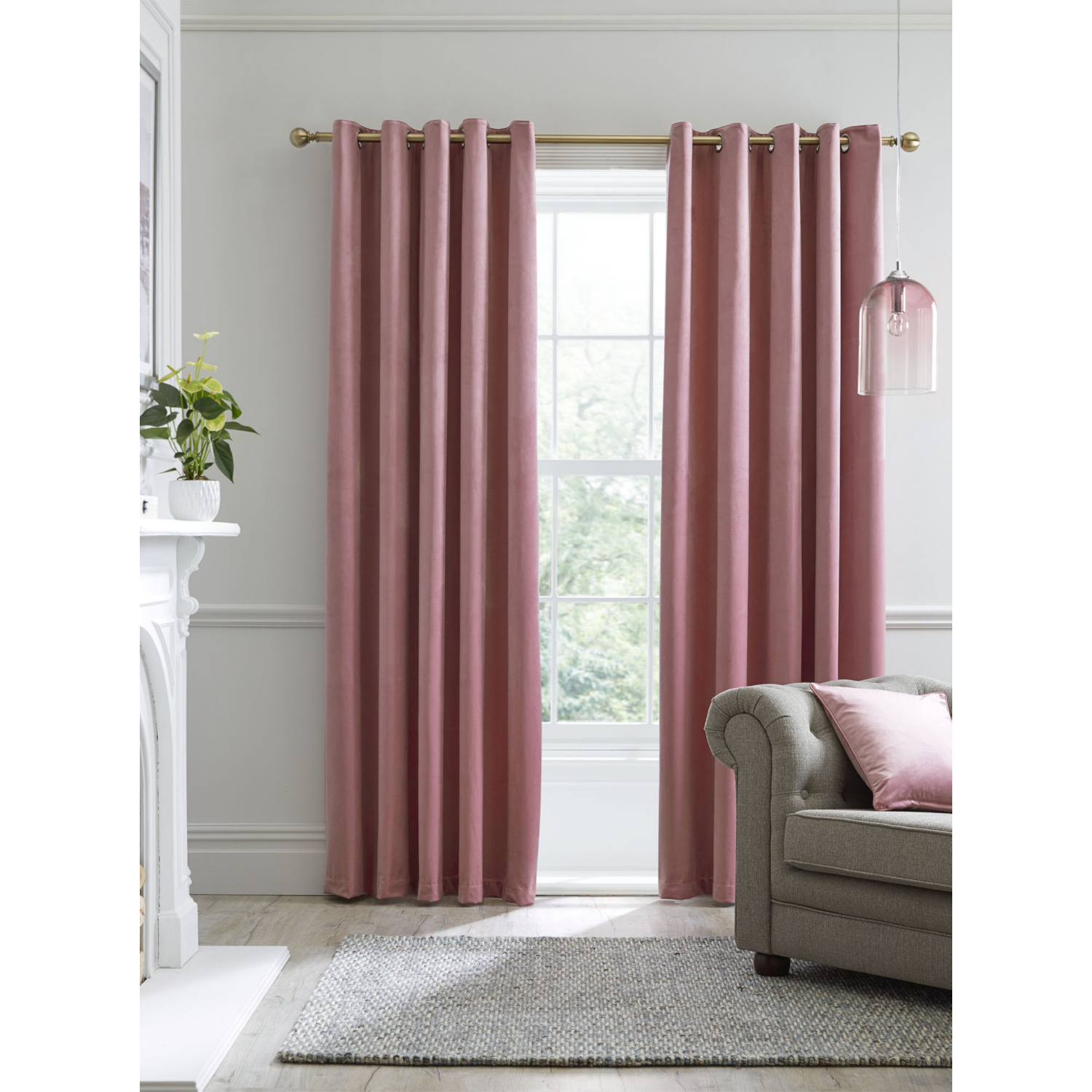 George Blush Laurence Llewelyn-Bowen Montrose Eyelet Curtains