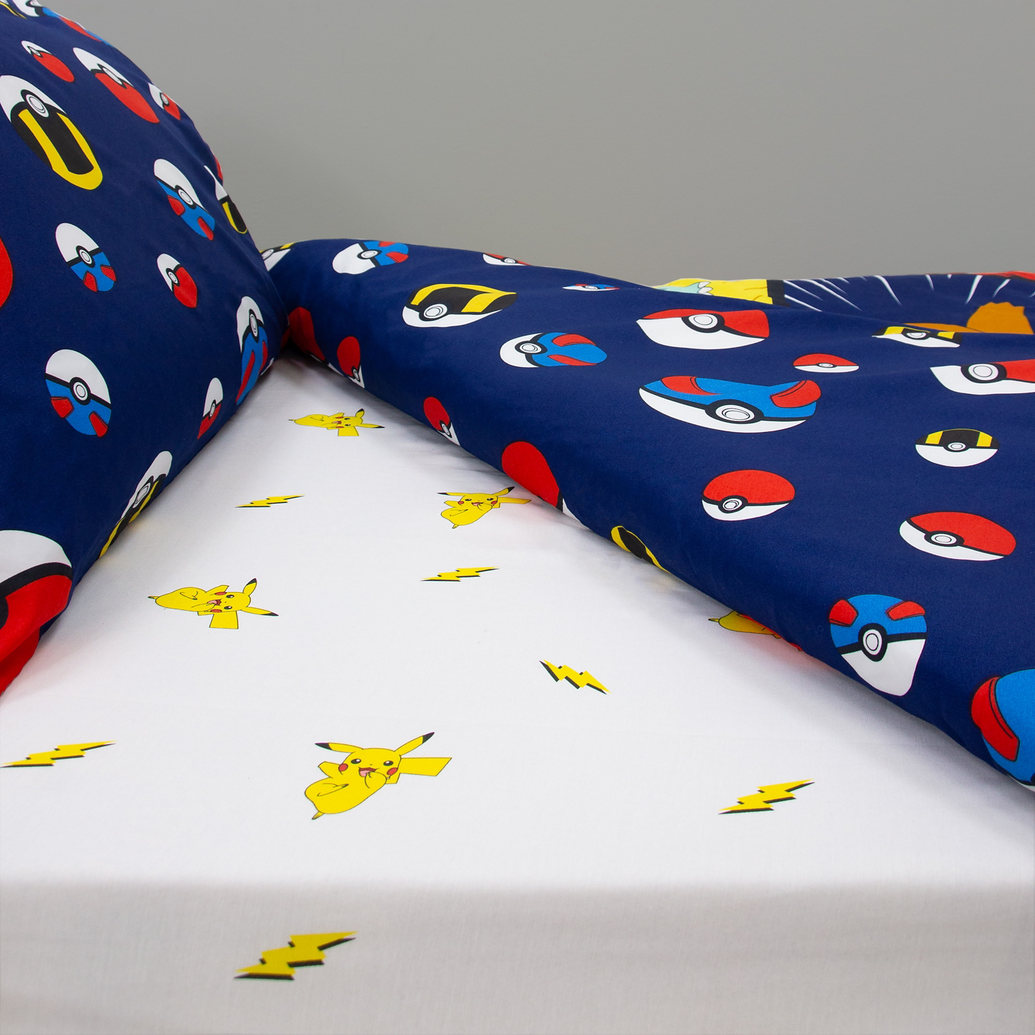 Pokemon Multi Fitted Sheet