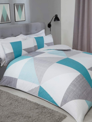 Sleepdown Spliced Geo Duvet Set in Teal Home at ASDA