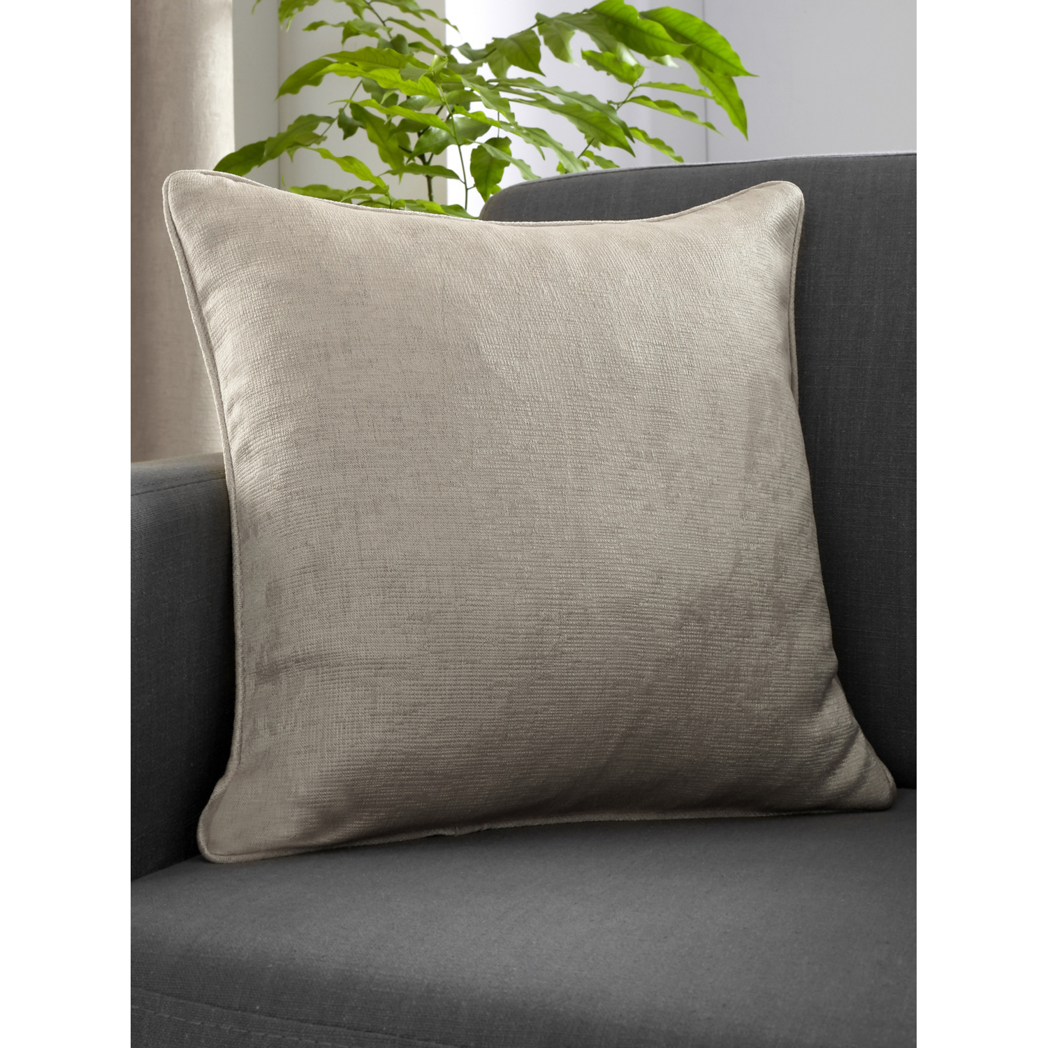 Fusion Strata Filled Cushion - Image 3