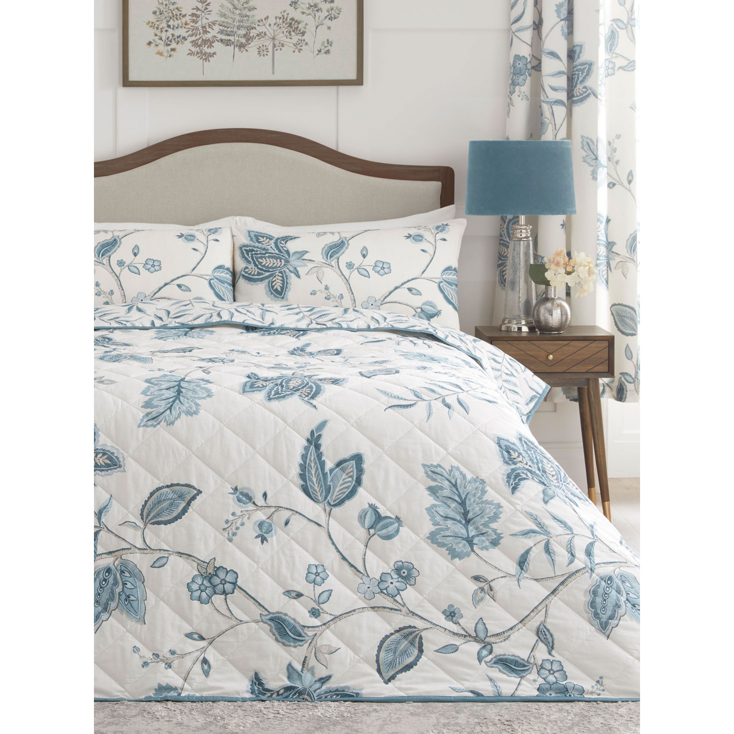 George Teal D&D Samira Floral Quilted Bedspread - 200Cm X 230Cm