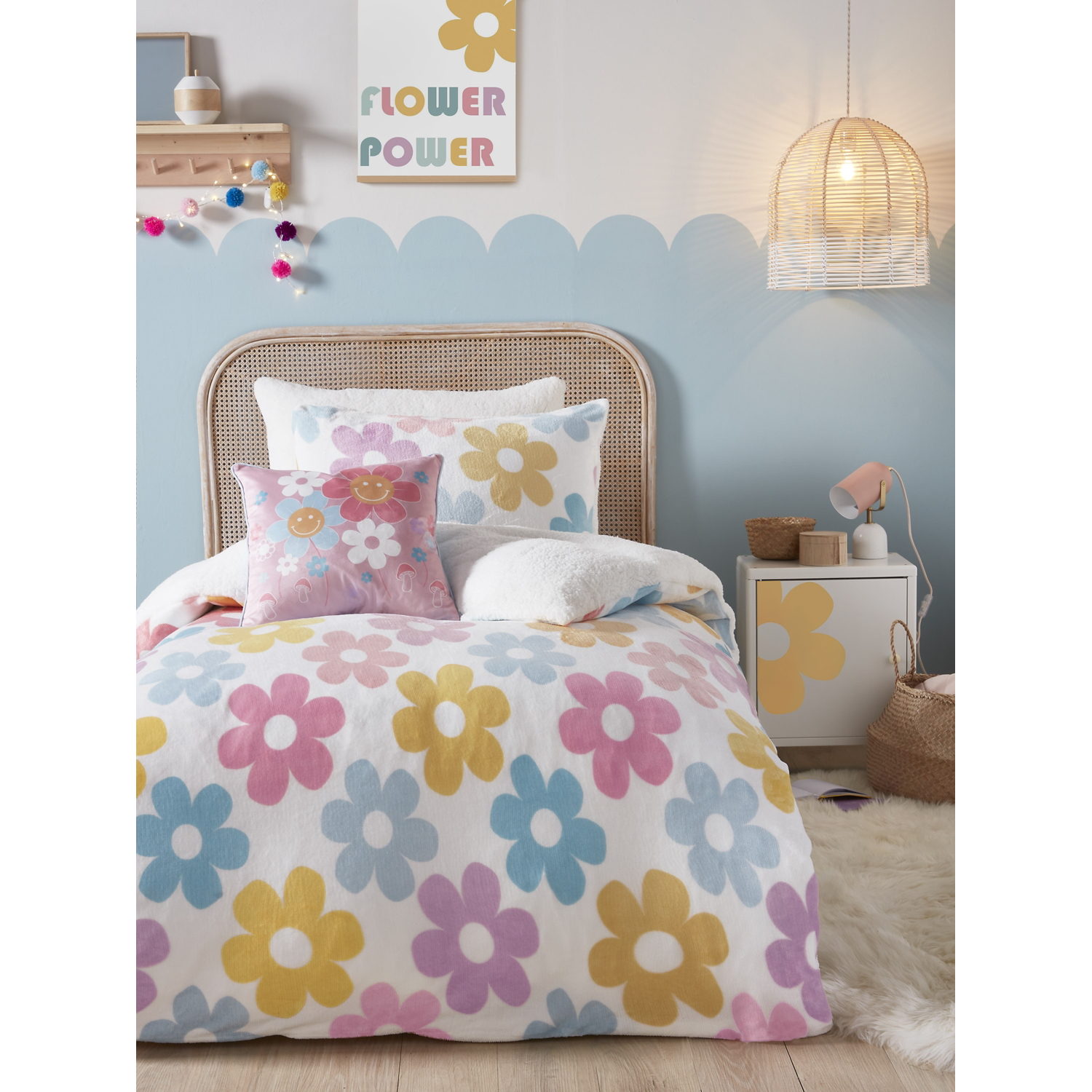 George Multi Bedlam Retro Flower Fleece Duvet Cover Set