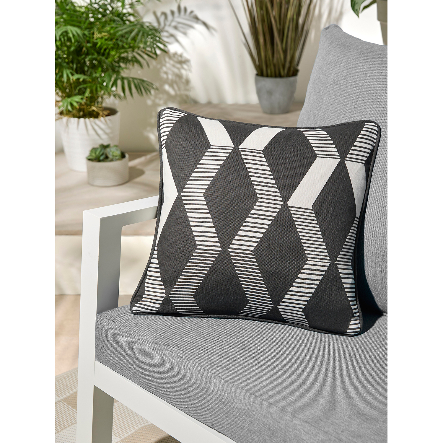 George Black Fusion Rico Filled Cushion