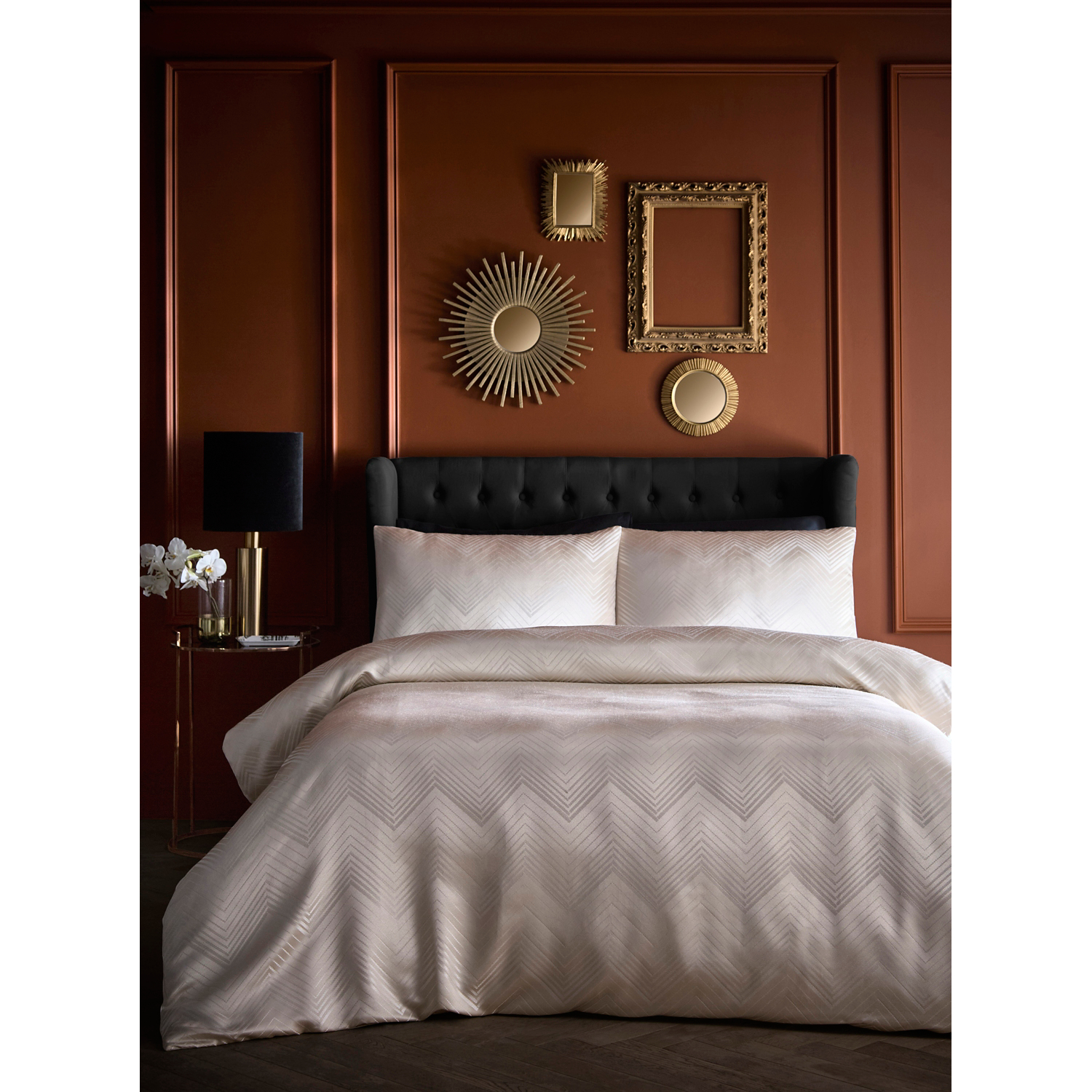 George Ivory Laurence Llewelyn-Bowen Jacquard Duvet Set