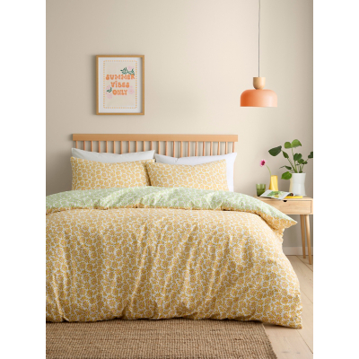 Fusion 'Retro Daisy Floral' Easy Care Duvet Cover Set in Yellow | Size: Double