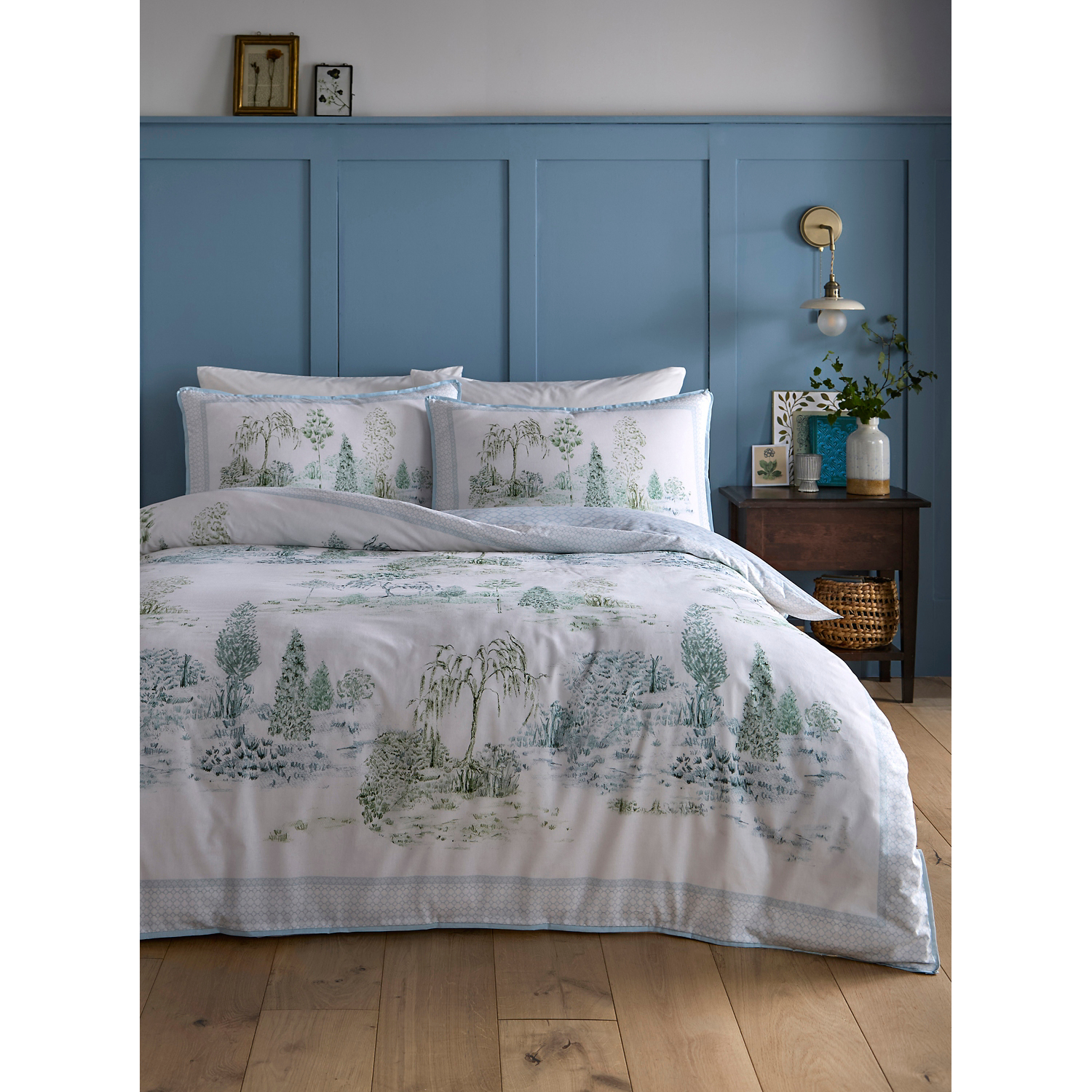 Apple Blue Appletree Cotton Sateen Willow Tree Duvet Set