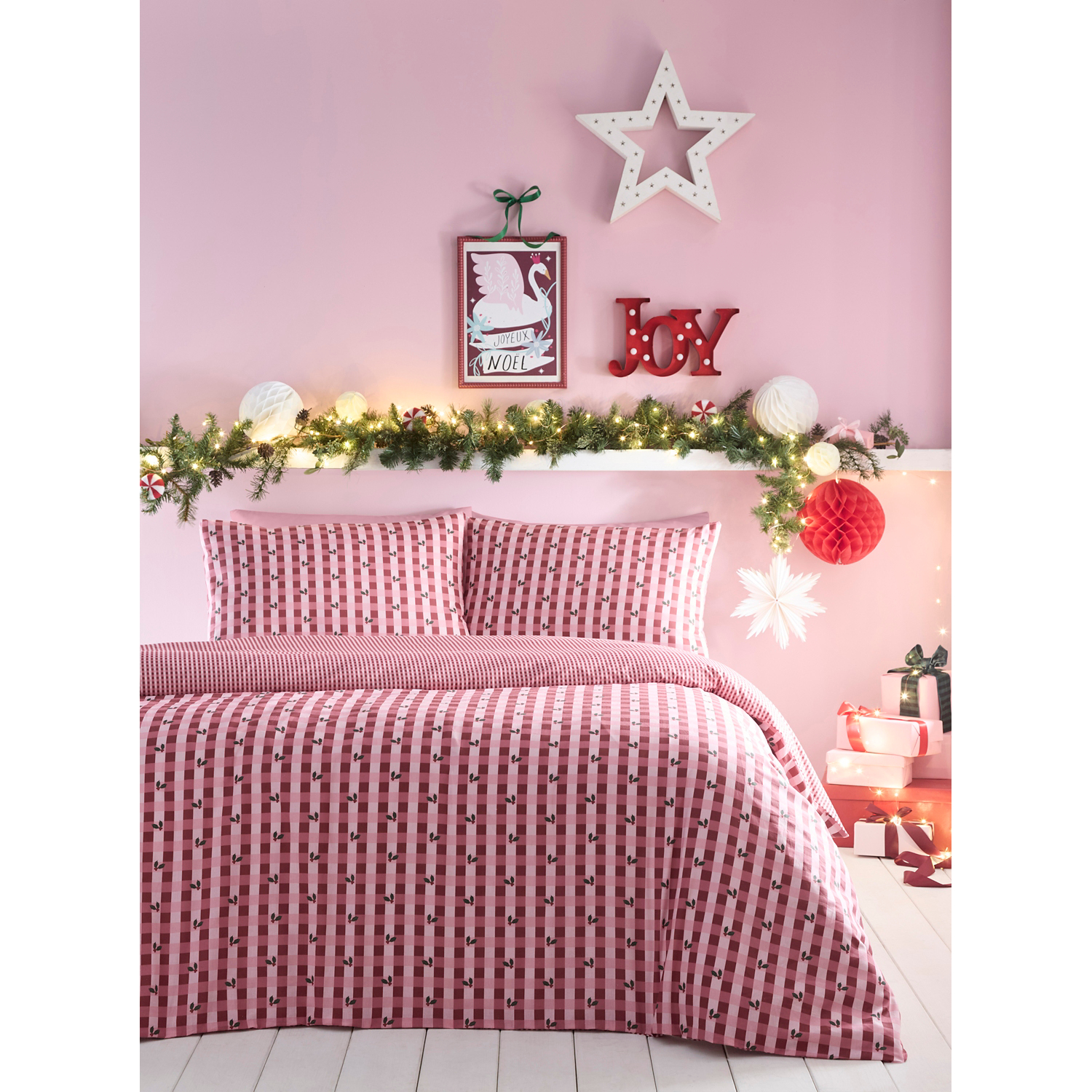 George Red Fusion Holly Gingham Duvet Cover Set