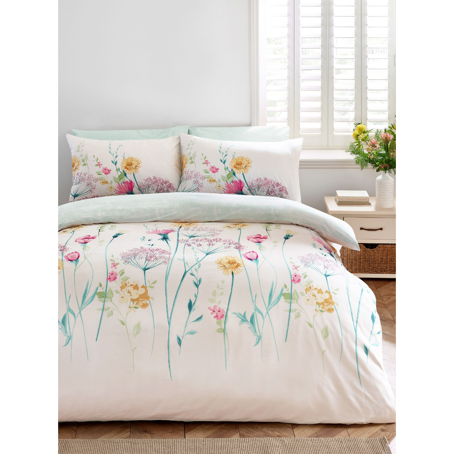 Catherine Lansfield Unisex Multicolor Meadowsweet Floral Duvet Cover Set | Size: Double - Image 5