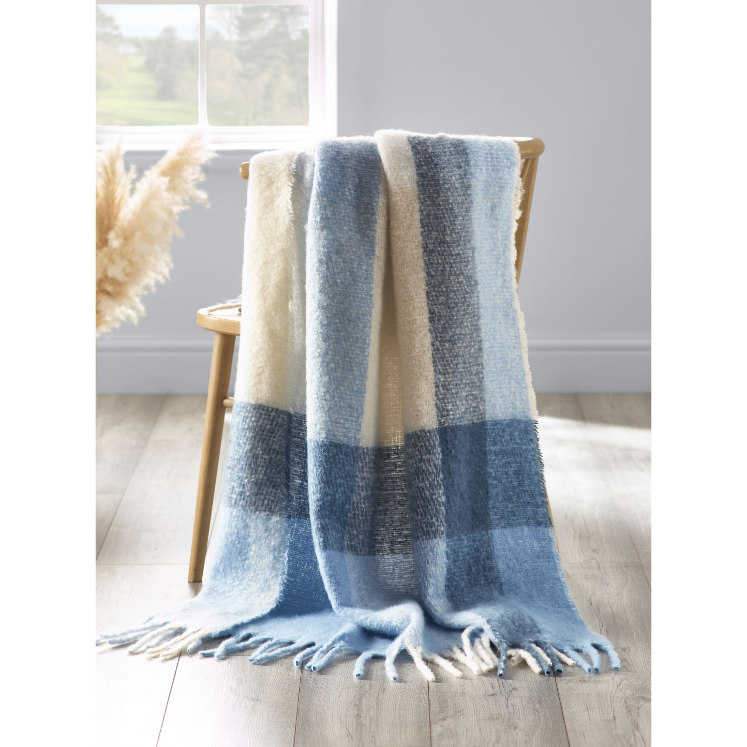 B&Q -  Faux Mohair Check 130X170Cm Blanket Throw Blue - Image 7
