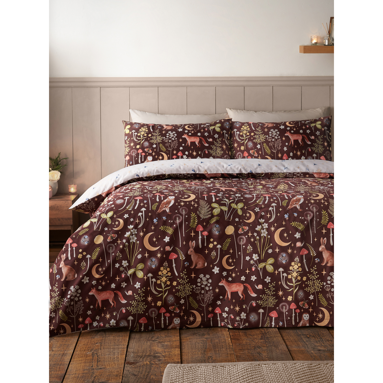 B&Q -  Enchanted Twilight Animals Reversible King Duvet Cover Set With Pillowcases Chocolate - Image 7