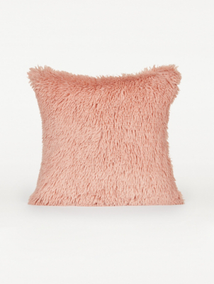 pink shaggy cushion