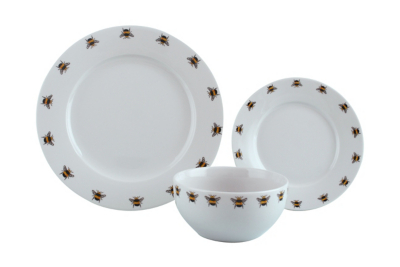 patterned dinner set