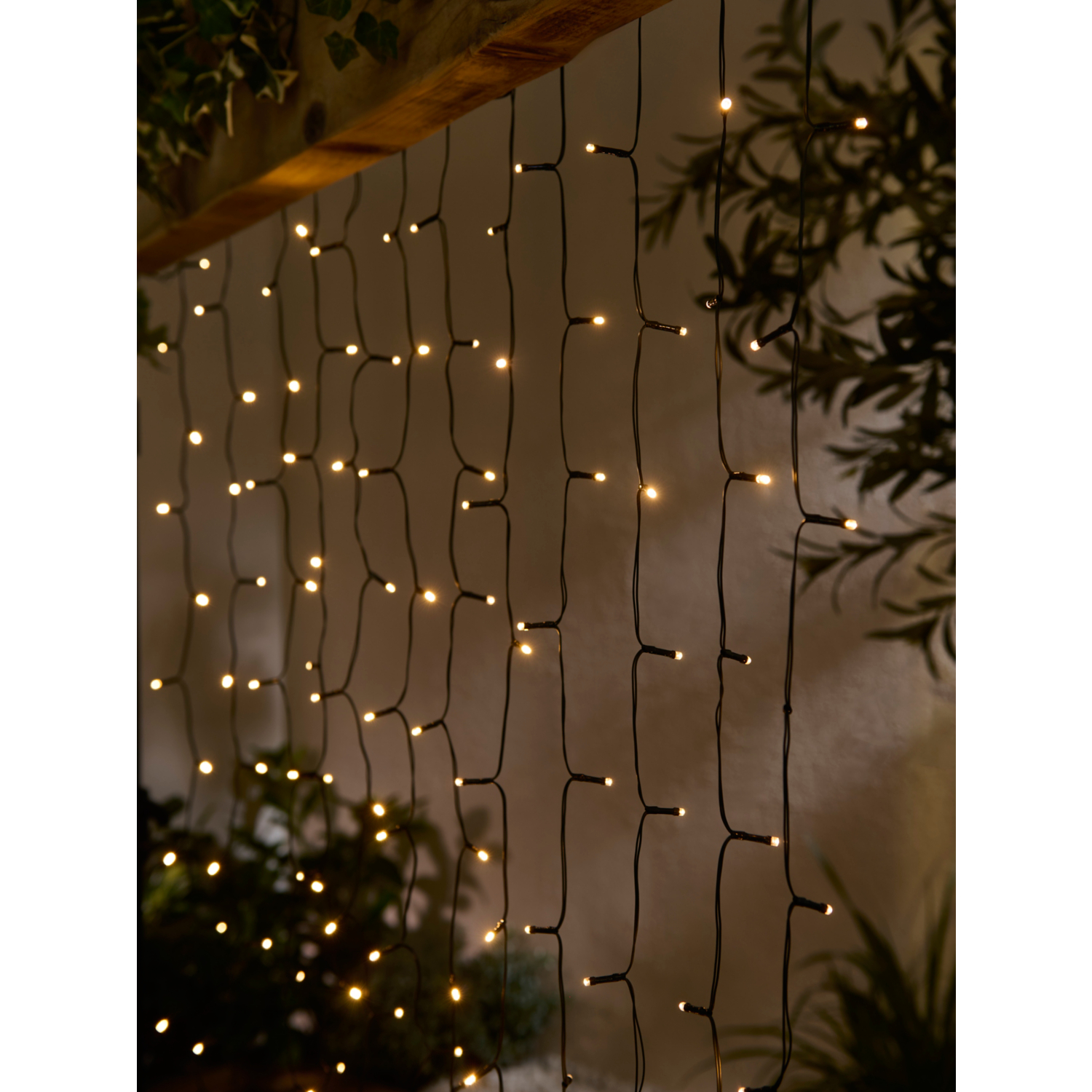 George White Warm Outdoor Led Solar Curtain