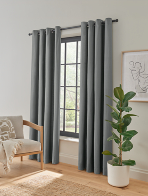 curtain eyelet