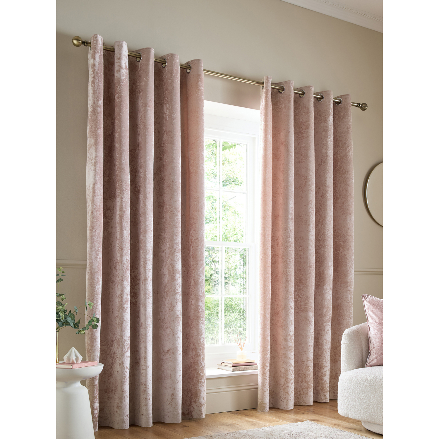Cat Blush Catherine Lansfield Crushed Velvet Eyelet Curtains