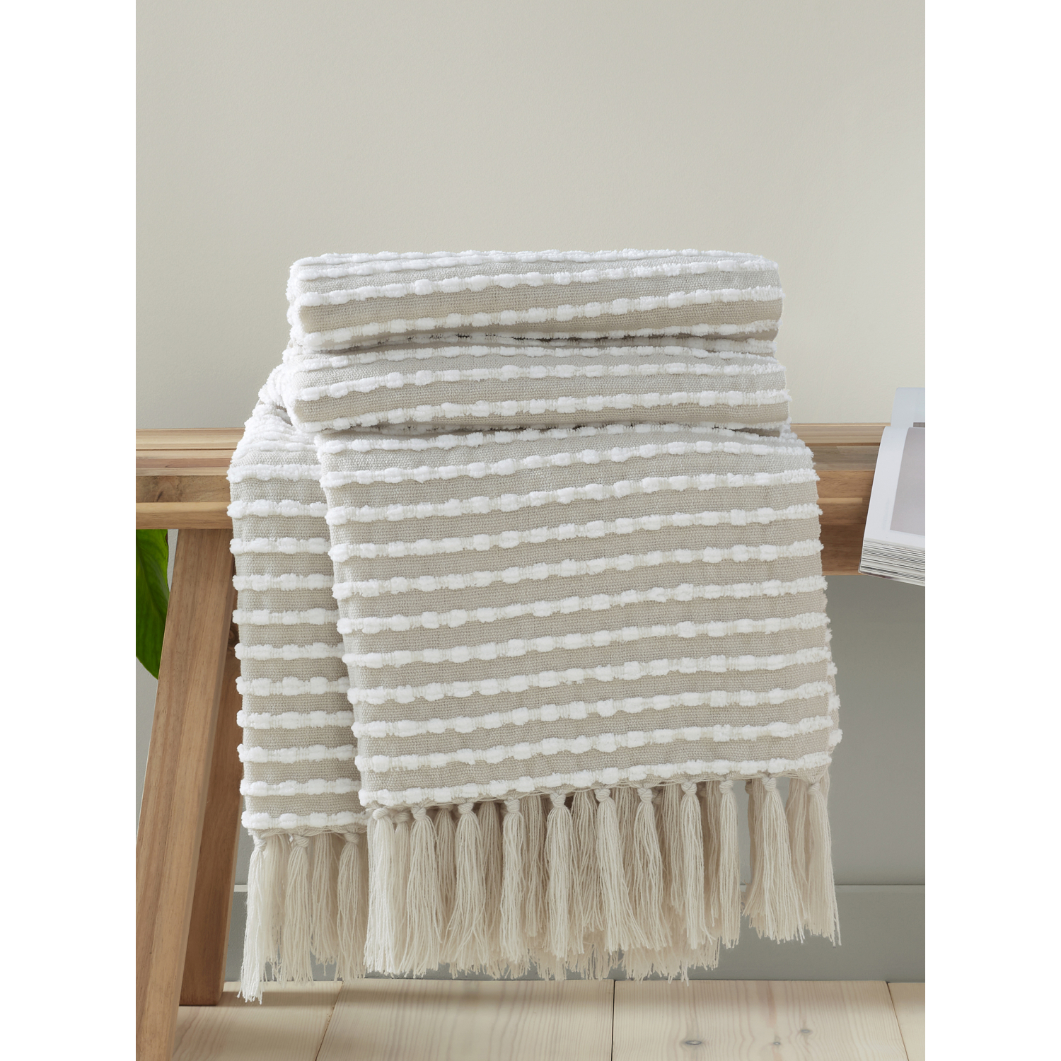 Catherine Lansfield Unisex Natural Stab Stitch 125X150cm Blanket Throw In | Size: 125 Cm X 150 Cm - Image 5