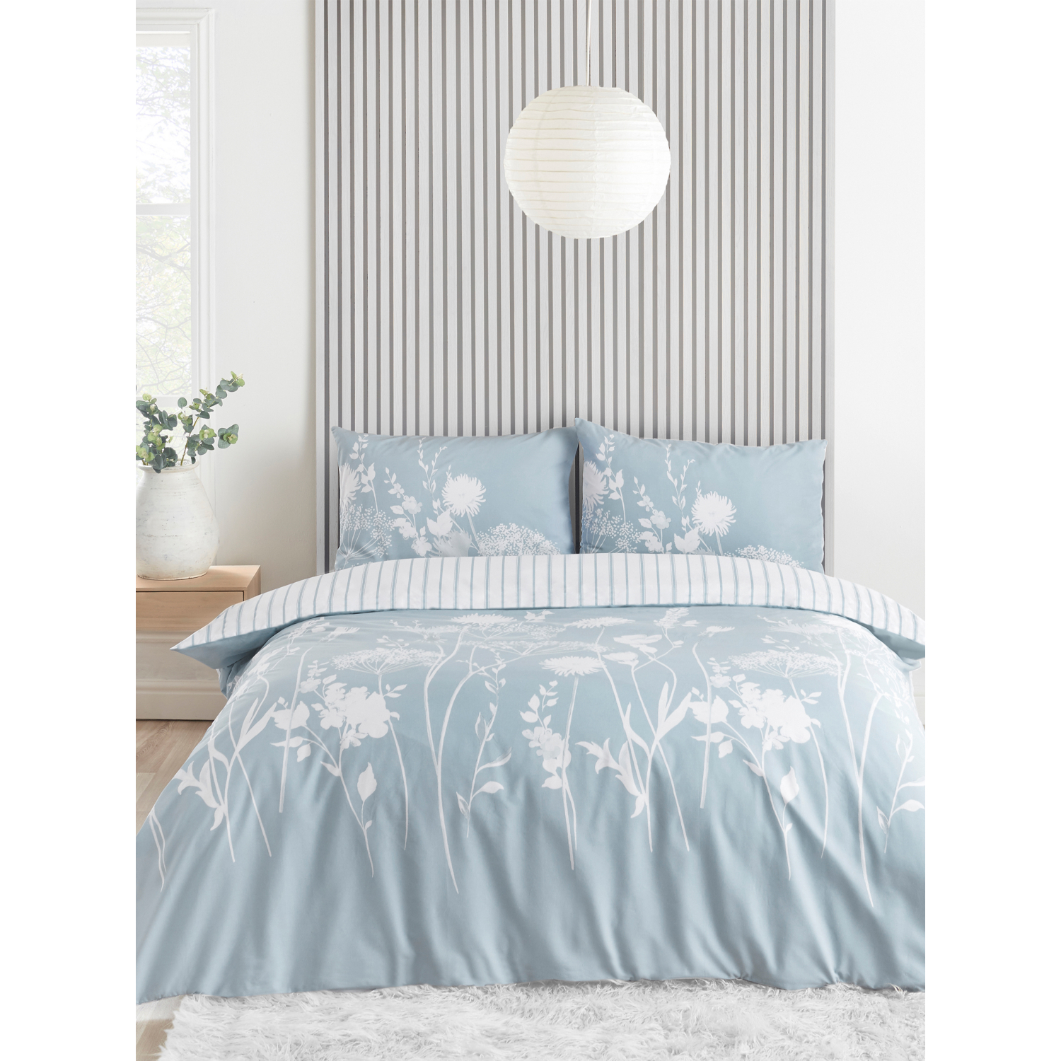 Cat Blue Catherine Lansfield Meadowsweet Floral Duvet Set